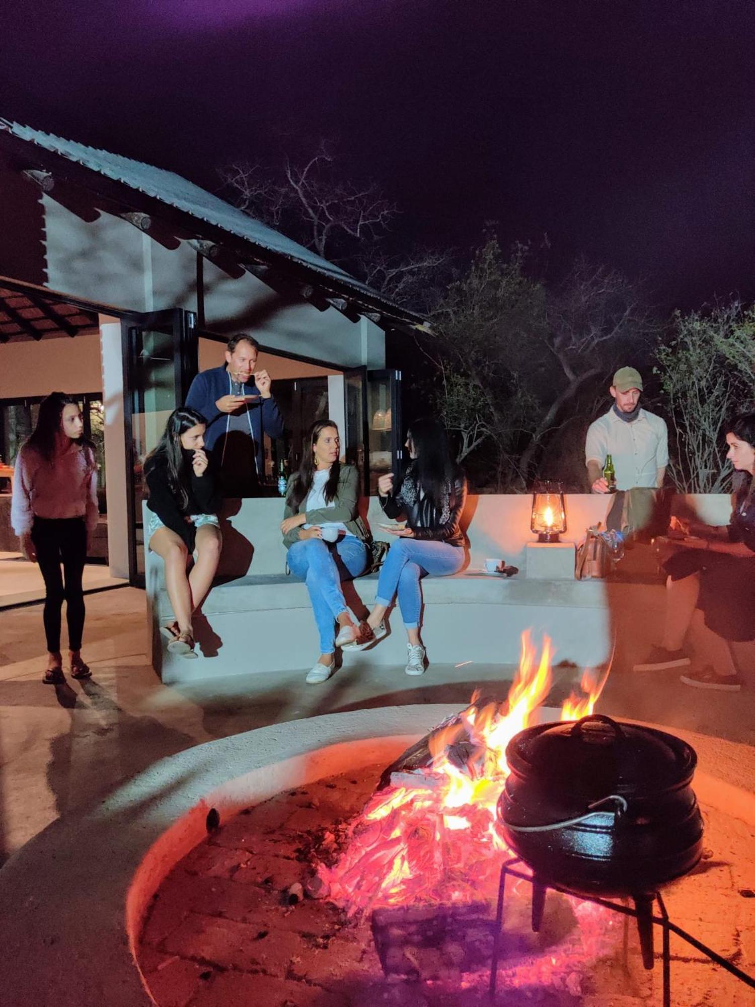 The Baobab Bush Lodge And Villa Hoedspruit Exteriör bild